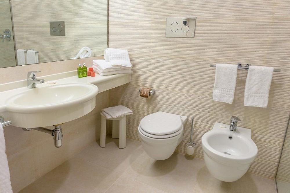 Acacia Marina Hotel Marina di Ragusa Bagian luar foto