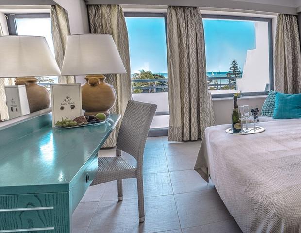 Acacia Marina Hotel Marina di Ragusa Bagian luar foto